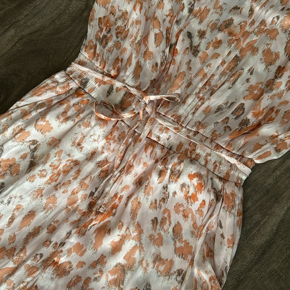 The Most Beautiful Jumpsuit - Picture 3 of 7